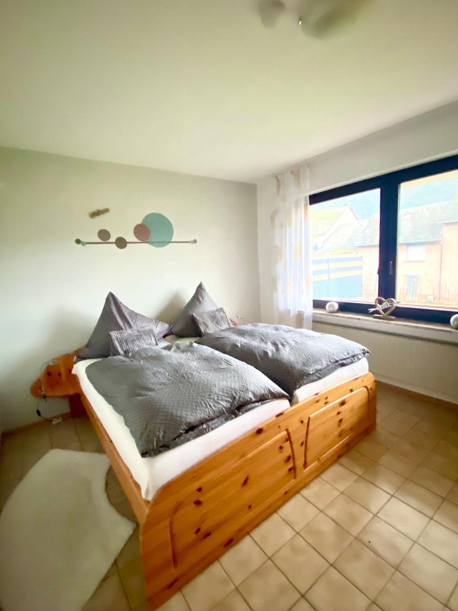 Ferienwohnung Zum Koenig Bremm Esterno foto